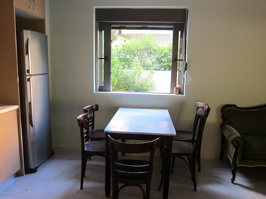 Kitchen Living Room 2553 05 04